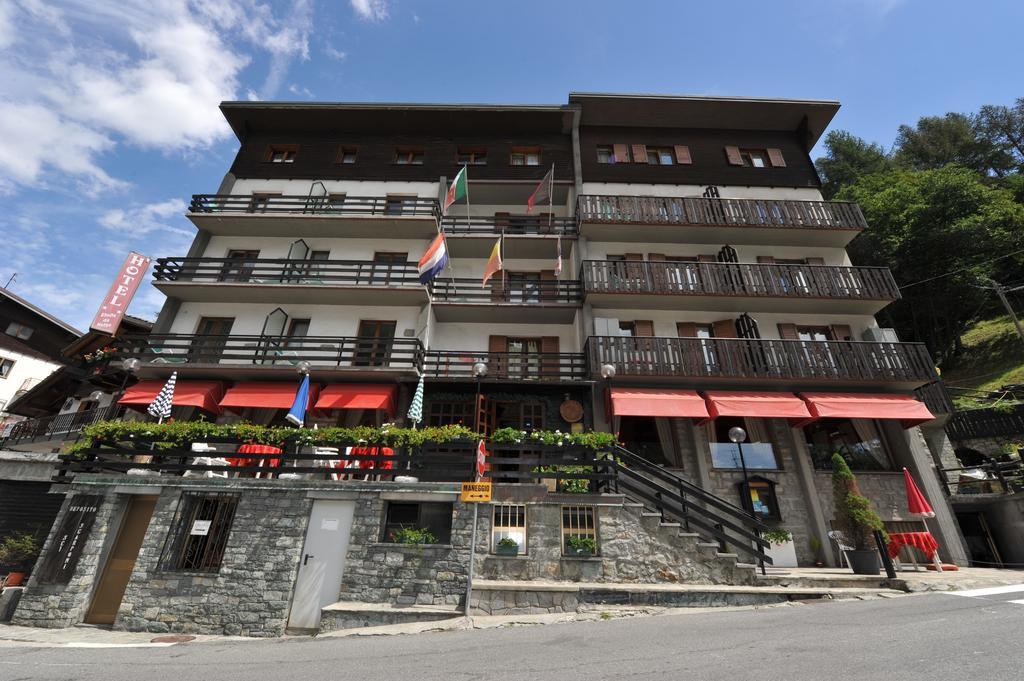 Hotel Etoile De Neige Valtournenche Ngoại thất bức ảnh